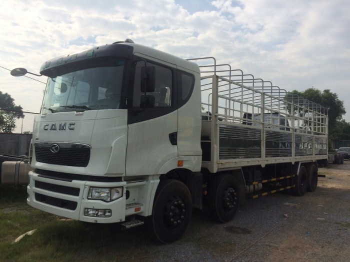 Xe tải thùng Camc Cbin 1 giường nằm tải trọng 17.950kg hộp số fast 12 số