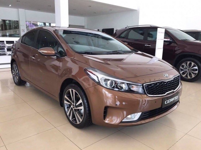 Bán Kia Cerato  số tự động mới 100%, giá và ưu đãi tại Hà Nội