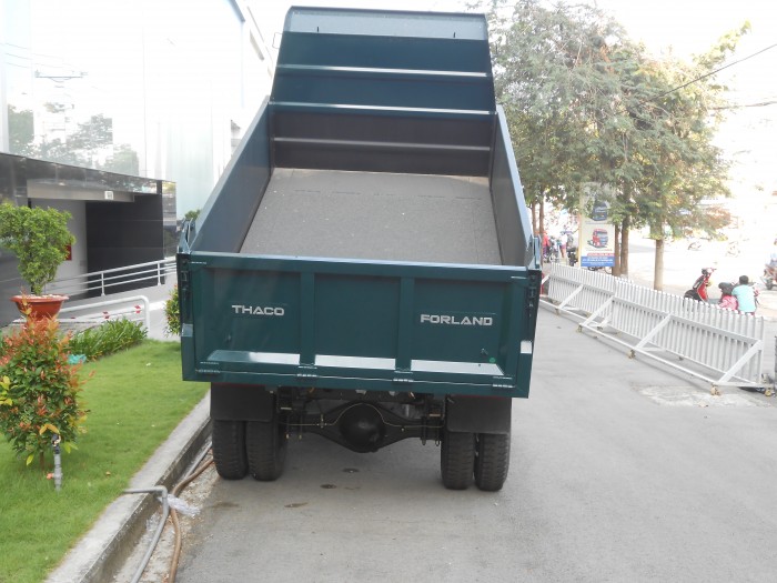 Xe ben trường hải 2,5 tấn, 3,5 tấn, 4 tấn, 5 tấn, 6 tấn, 8 tấn, 9 tấn linh kiện đồng bộ giá cả hợp lý thủ tục vay ngân hàng nhanh chóng lãi suất thấp 3