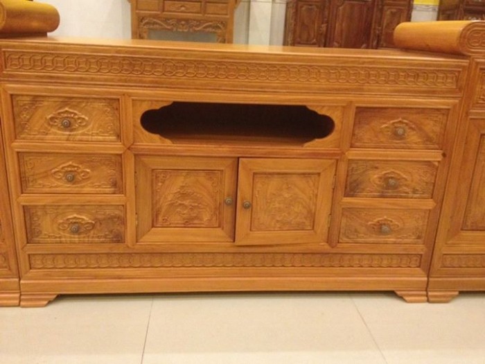 Tủ tivi gõ