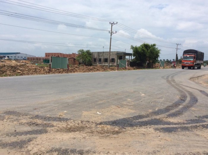 Bán đất xây nhà trọ ngay KCN Phú An Thạnh Long An giá mềm SHR