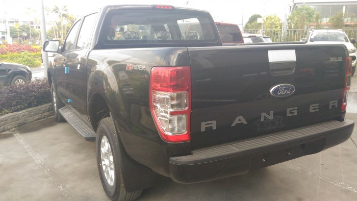Xe bán tải Ford ranger 2.2 số sàn, Ford ranger 2.2 số tự động giá tốt nhất