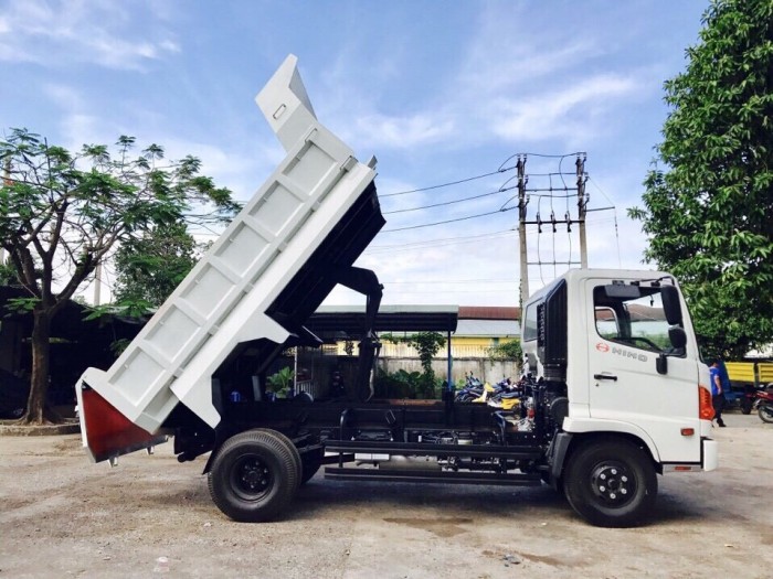 HINO FC ben 6t - 4,5 khối xe có sẵn