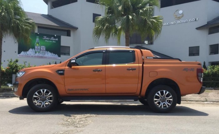 Bán xe Ford Ranger Wildtrak 2017, giá tốt nhất Sài Gòn, giao xe tận nhà quý khách