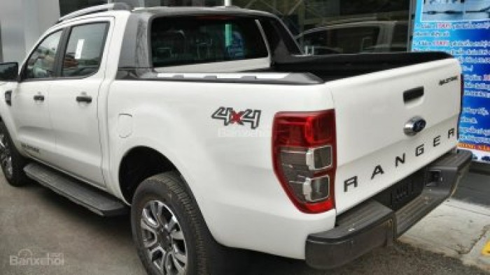 Bán xe Ford Ranger đời 2017, xe nhập mới,giao xe ngay trong ngày