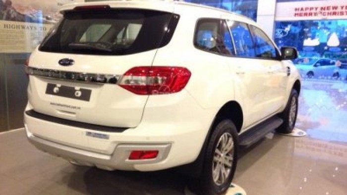 Bán xe Ford Everest 7 chỗ - Giao xe ngay, giảm giá mạnh 85tr trong tháng 05 này