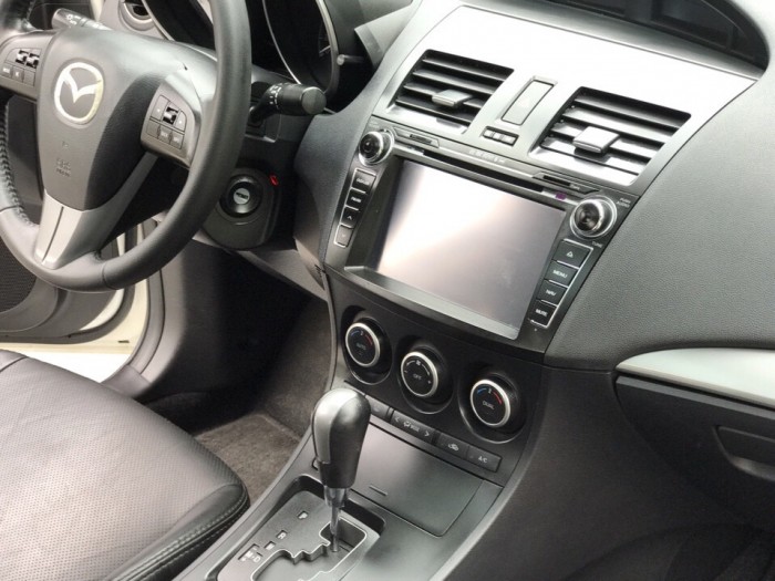 Hàng đẹp hiếm - Mazda 3 full option màu trắng 2012