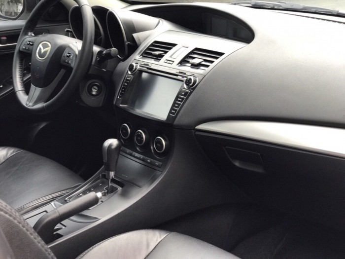 Hàng đẹp hiếm - Mazda 3 full option màu trắng 2012