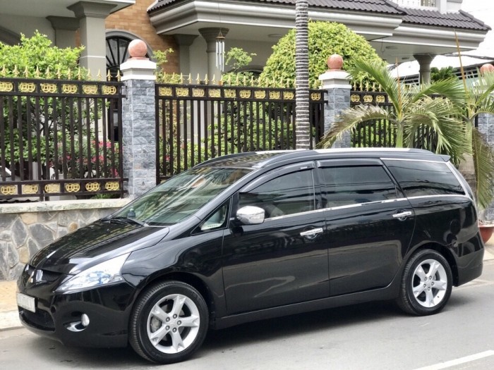 Bán Mitsubishi GRANDIS  2.4Mivec 2009 màu đen
