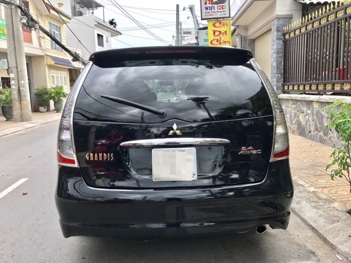 Bán Mitsubishi GRANDIS  2.4Mivec 2009 màu đen