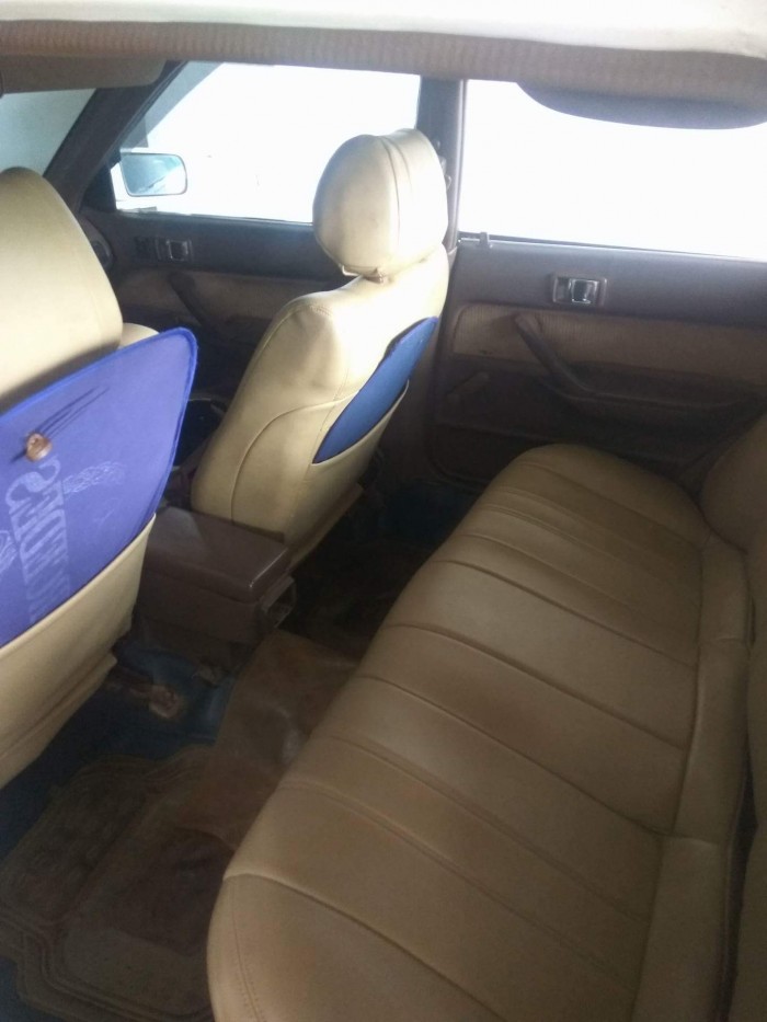 Bán xe ô tô 4 chỗ. Toyota camry