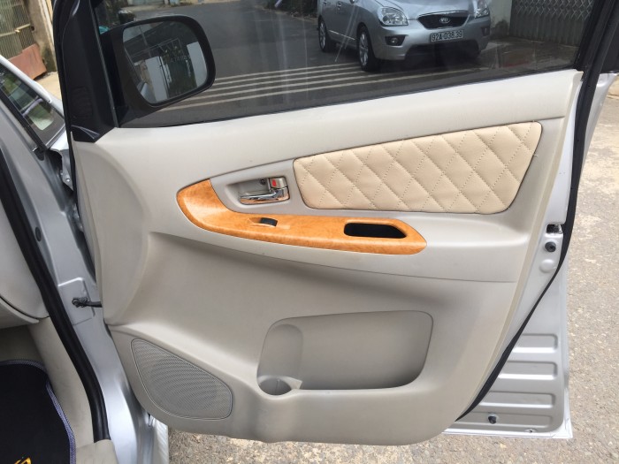 Bán Toyota Innova G 2010 LÂM ĐỒNG