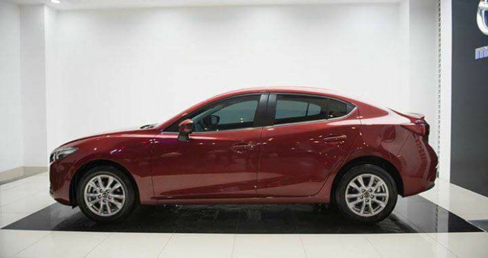 Mazda 3 2017, tặng Bảo Hiểm, Phụ Kiện, Mở rộng Bảo hành, hỗ trợ trả góp