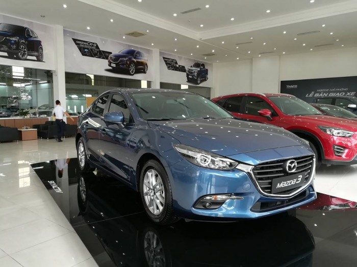 Mazda 3 2017, tặng Bảo Hiểm, Phụ Kiện, Mở rộng Bảo hành, hỗ trợ trả góp