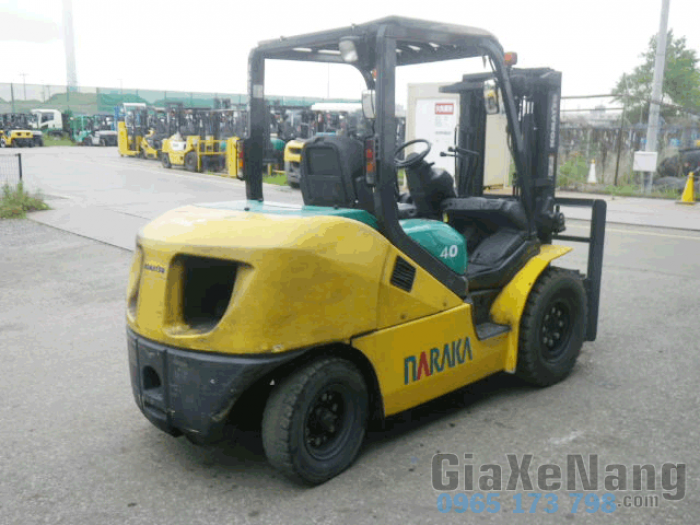 Xe nâng dầu komatsu FD40T-10 2012, Xe nâng dầu 4 tấn chiều cao nâng 3000mm