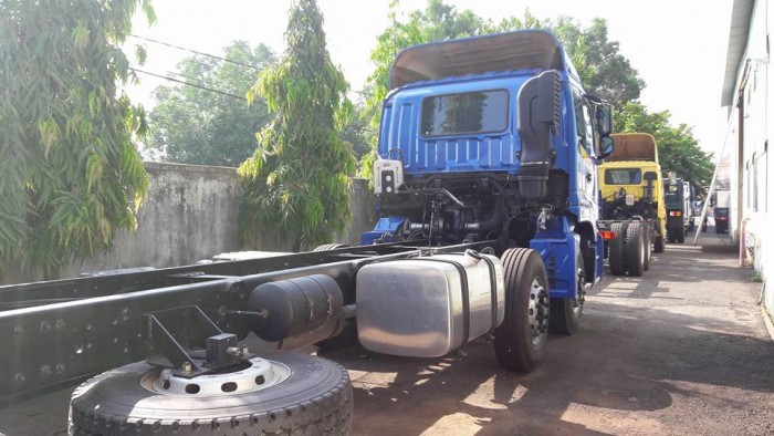 Xe tải 4 chân THACO, 4 giò Auman C300B, xe tải 18 tấn, giá tốt nhất Tây Ninh.