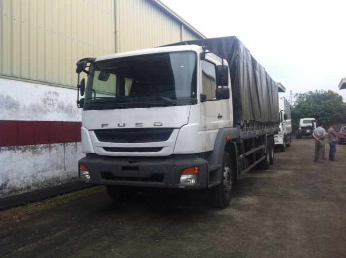 Xe tải Fuso 03 chân trả góp, xe tải Fuso 15,1 tấn giá rẻ, xe tải mitsu Fuso 3 chân giá thấp nhất