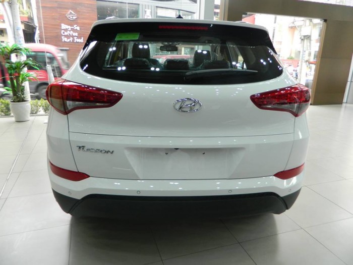 Xe Hyundai Tucson 2017 nhập khẩu nguyên chiếc