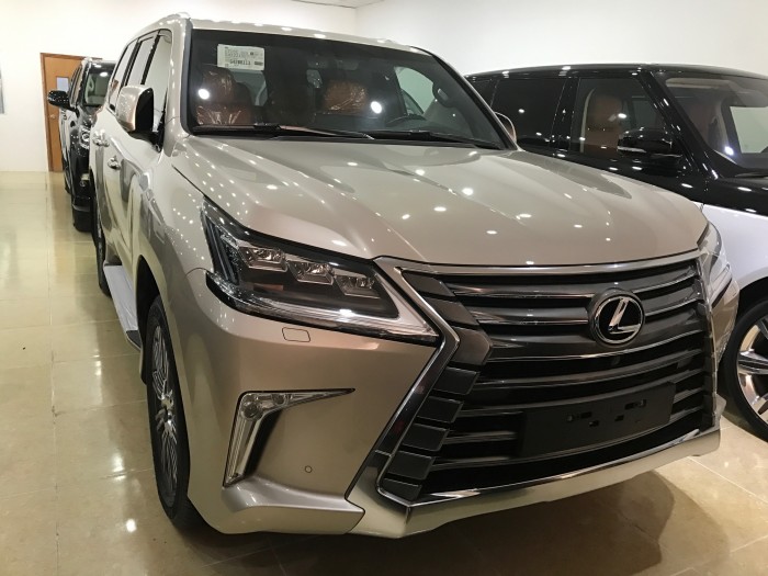 Bán Lexus Lx570 2016 nhập Mỹ màu vàng, biển Hà Nội,biển siêu đẹp