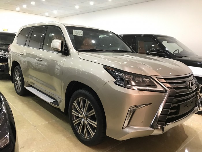 Bán Lexus Lx570 2016 nhập Mỹ màu vàng, biển Hà Nội,biển siêu đẹp