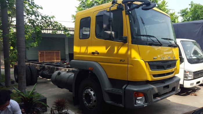 Xe Tải 3 chân Fuso FJ (tải trọng 15 tấn) giá tốt, khuyến mãi phí trước bạ, có xe giao ngay