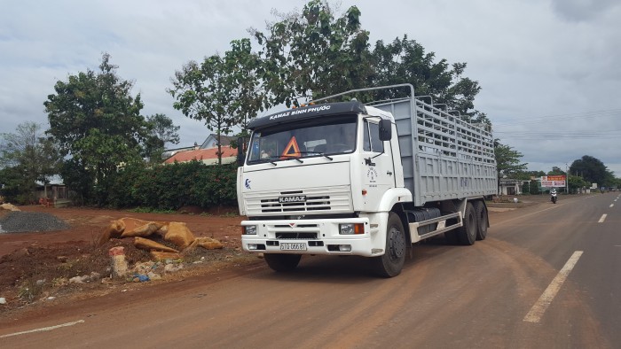 Bán tải Kamaz 14 tấn nhập khẩu | Kamaz 65117 (6x4) thùng 7m8