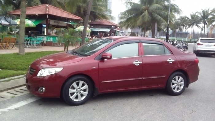 Bán xe ô tô Toyota Altis màu sx năm 2009.