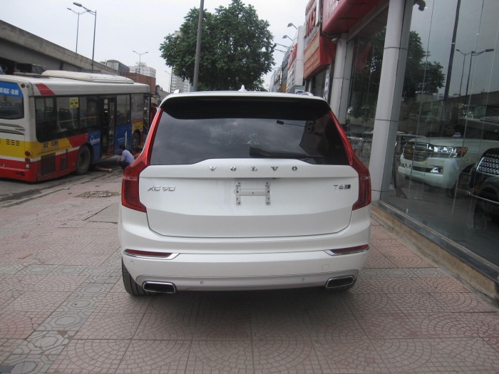 Bán xe volvo xc90 2016 màu trắng