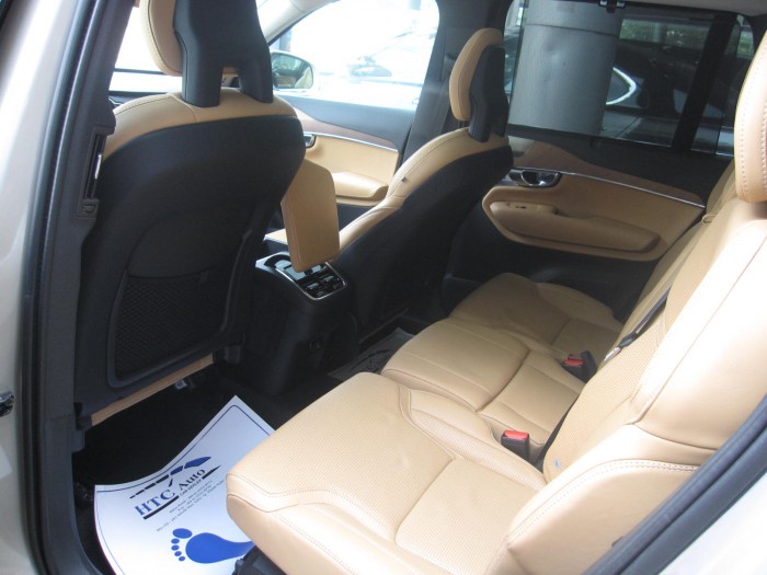 Bán xe volvo xc90 2016 màu trắng
