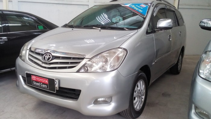 Innova số sàn, màu bạc đời 2009