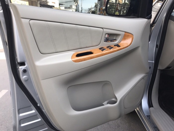 Hiếm thấy bởi vì quá đẹp -  Toyota Innova  V cũ 2008 cực đẹp