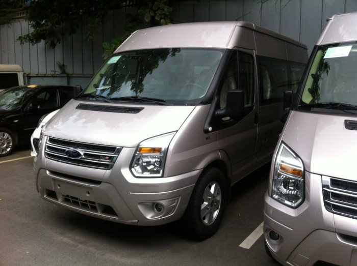 Xe ford transit 16 chỗ bản đủ giá tốt nhất