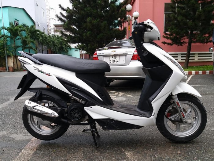 Kymco Candy 4U 110 Kiểu Dáng Honda Vision Trắng Tinh Khôi Tuyệt Đẹp