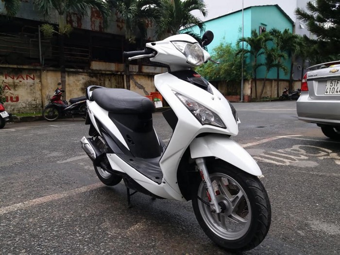Kymco Candy 4U 110 Kiểu Dáng Honda Vision Trắng Tinh Khôi Tuyệt Đẹp