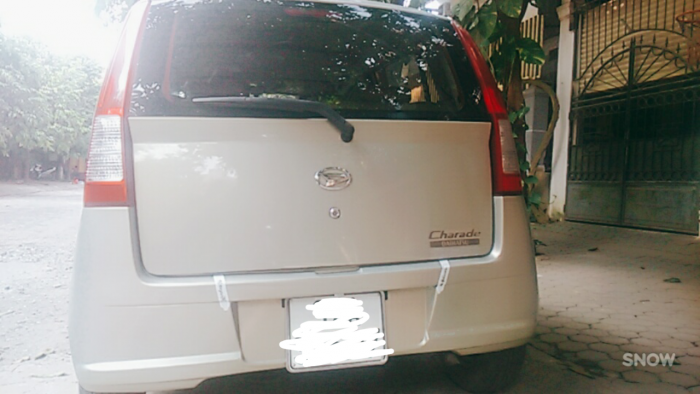 Cần bán xe ô tô Daihatsu Charade đời 2007, nhập khẩu từ Nhật, số tự động.