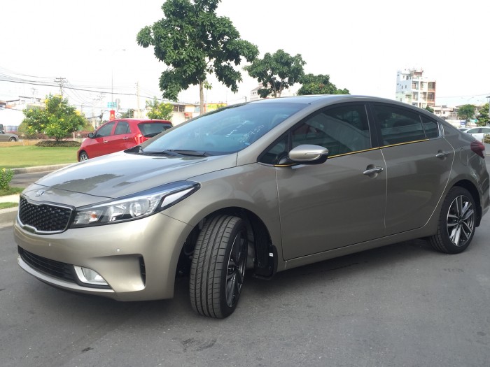 Chỉ với 130 triệu rinh xe Kia Cerato về ngay