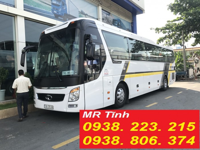 Giá xe 47 chỗ thaco universe tb120s w375IV cao cấp mới nhất