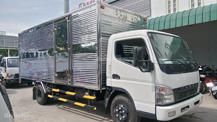 Xe tải FUSO CANTER 8.2T giá tốt, hỗ trợ vay vốn