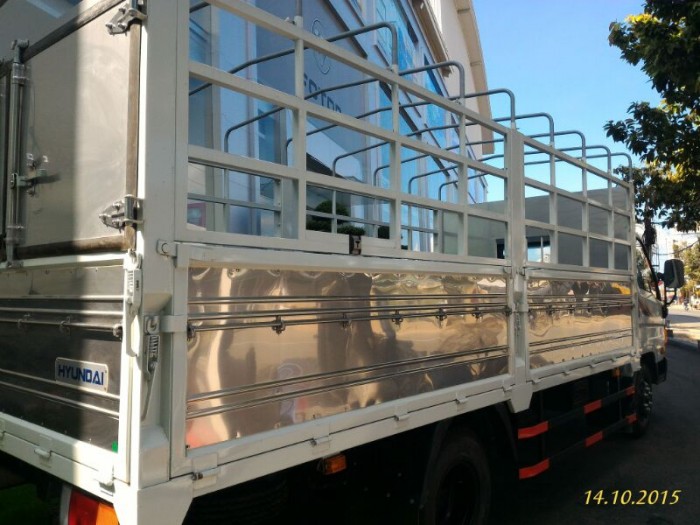 Tây Ninh, giá xe tải hyundai cũ hàng 3 cục 6.4 tấn trả góp 2017