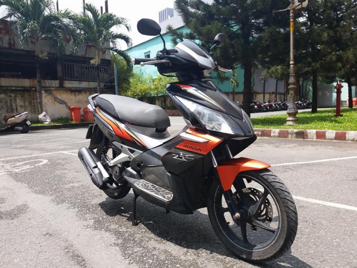 Air Blade 110cc Hàn Quốc Cam Đen mẫu Thailan 2 Đèn Giống Honda Air Blade 99%