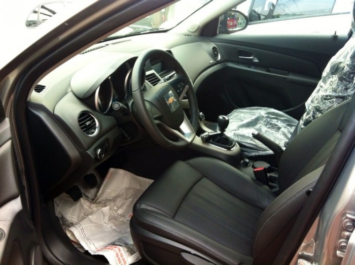 Chevrolet Cruze 2017. Hỗ trợ vay 100% tất cả các tỉnh lấy xe nhanh sau 3 ngày