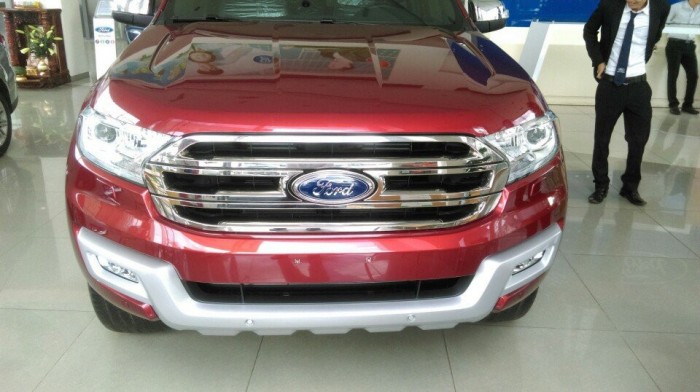 Khuyến Mãi Mua Ford Everest Trend, Số Tự Động, Màu Đỏ, Hỗ Trợ Vay 85%, Giao Xe Ngay