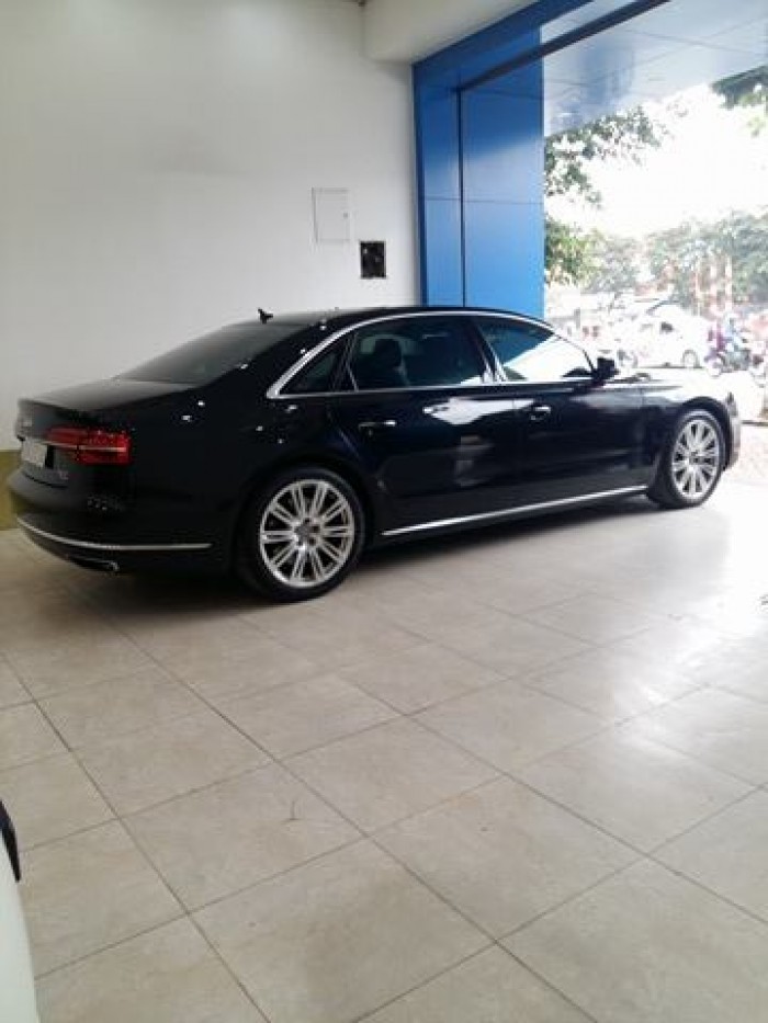 Audi A8L 4.0 TFSI quattro (Sản xuất 2014 MỘT CHỦ TỪ ĐẦU)