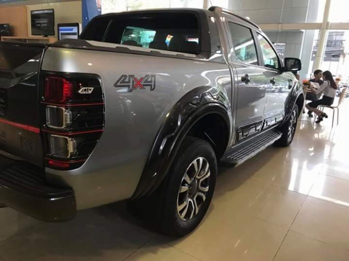 Khuyến Mãi Mua Ford Ranger Wildtrak 2.0L, Số Tự Động, Màu Nâu Hỗ Phách, Hỗ Trợ Vay 80%, Giao Xe Ngay