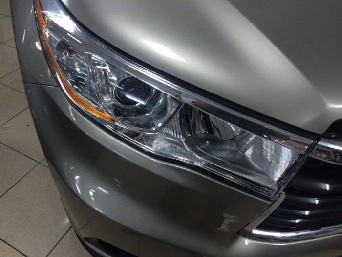 Xe Toyota Highlander LE 2015