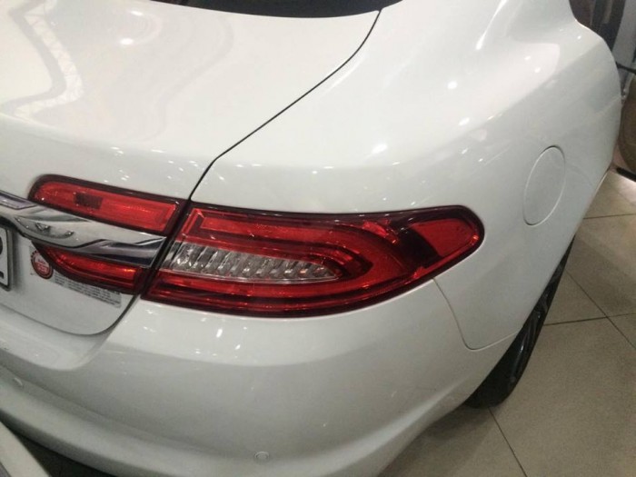 Bán xe Jaguar XF 2.0 đời 2012