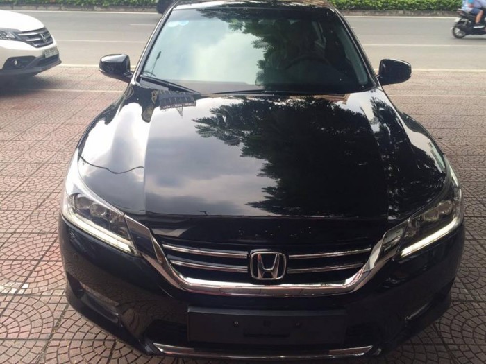 Xe Honda Accord 2.4AT 2014 đăng ký 2015