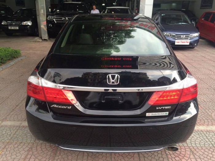 Xe Honda Accord 2.4AT 2014 đăng ký 2015