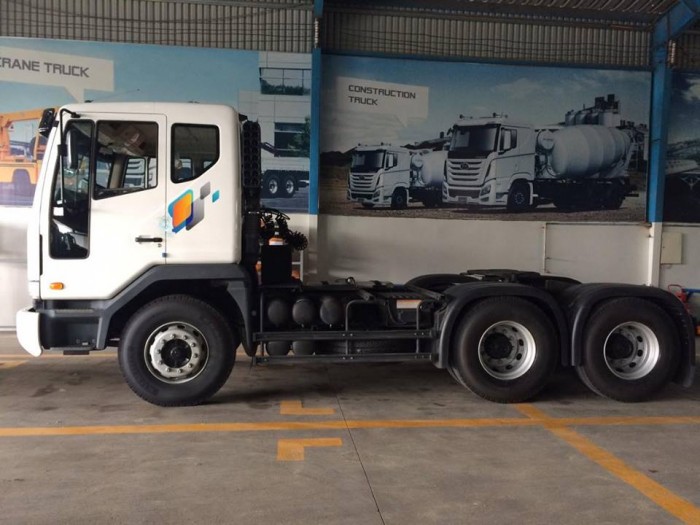 Xe đầu kéo Daewoo 340-v3tef 340ps 1 giường