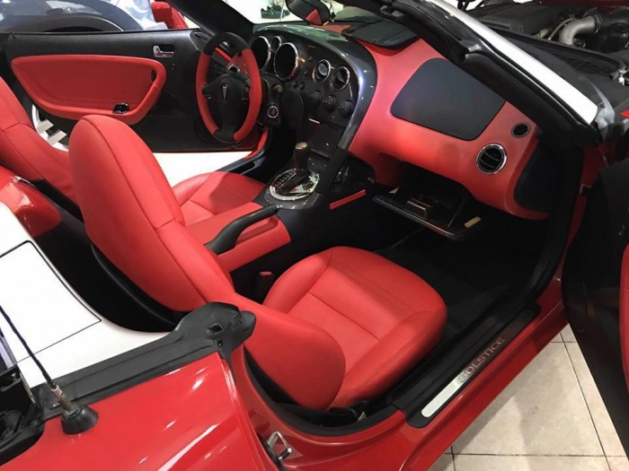 Pontiac solstice nhập khẩu nguyên chiếc tại Mỹ đăng ký chính chủ biển Hà Nội ( Biển Đẹp )
